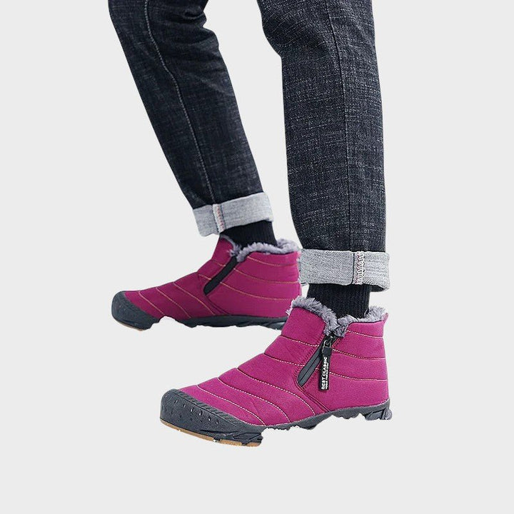 Peder stiilsed talvised slip-on saapad.