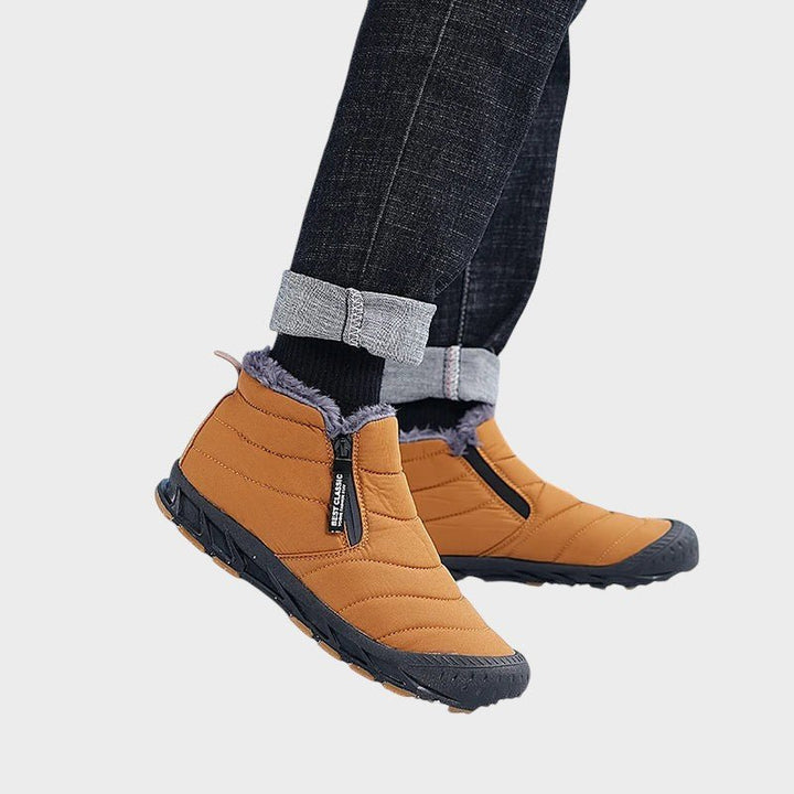 Peder stiilsed talvised slip-on saapad.