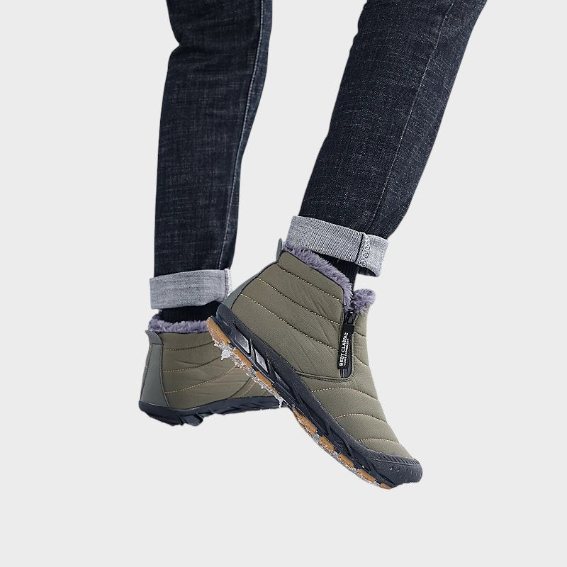 Peder stiilsed talvised slip-on saapad.