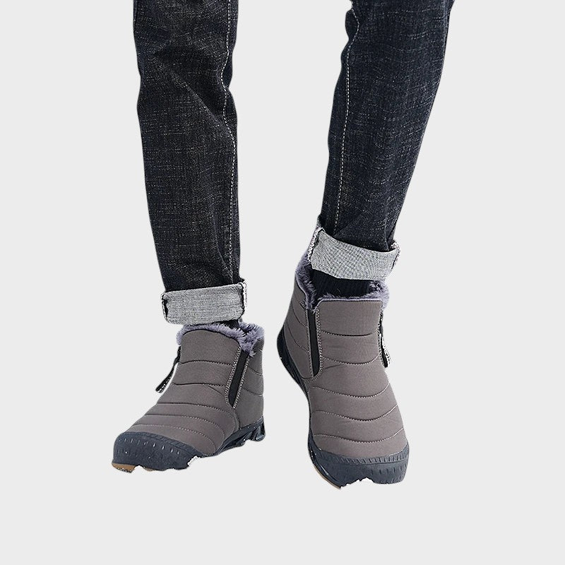 Peder stiilsed talvised slip-on saapad.