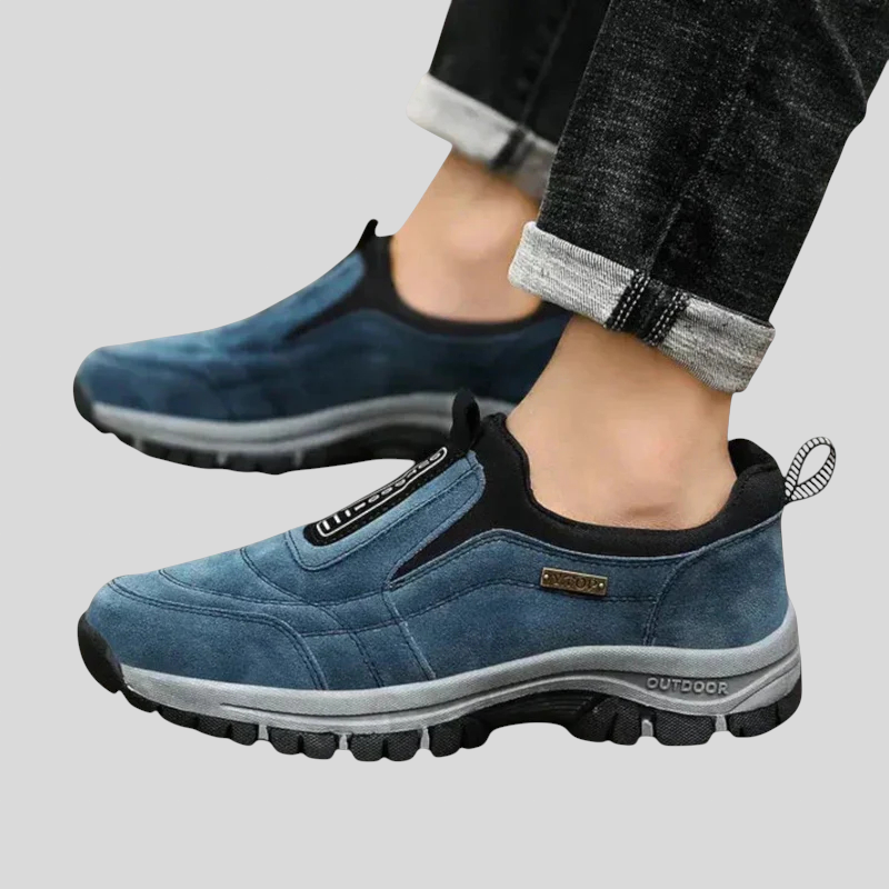 Zoey ortopeedilised matkajalatsid mugavuseks aktiivsetele meestele.