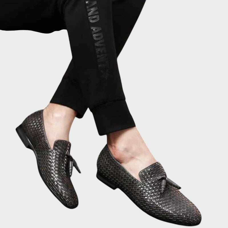 William nahast mokasiinid - stiilne ja mugav jalanõu.