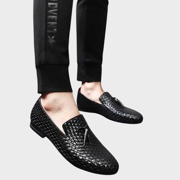 William nahast mokasiinid - stiilne ja mugav jalanõu.